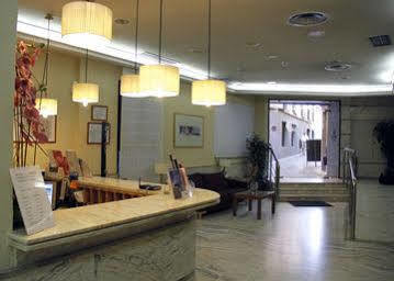 Hotel Yit Conquista De Toledo Exterior foto